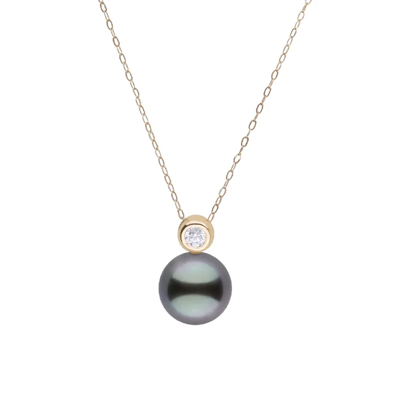 Diamond Dot Collection 10.0-11.0 mm Tahitian Pearl and Diamond Pendant