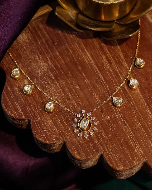 Mitanshi Polki And Diamond Pendant