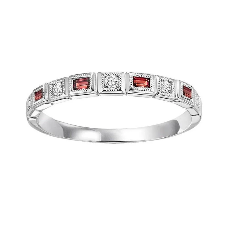 10KW Garnet Band 1/12CTW | Stackable Ring