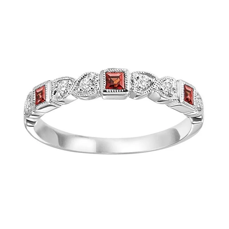 10KW Garnet Band 1/10CTW | Stackable Ring