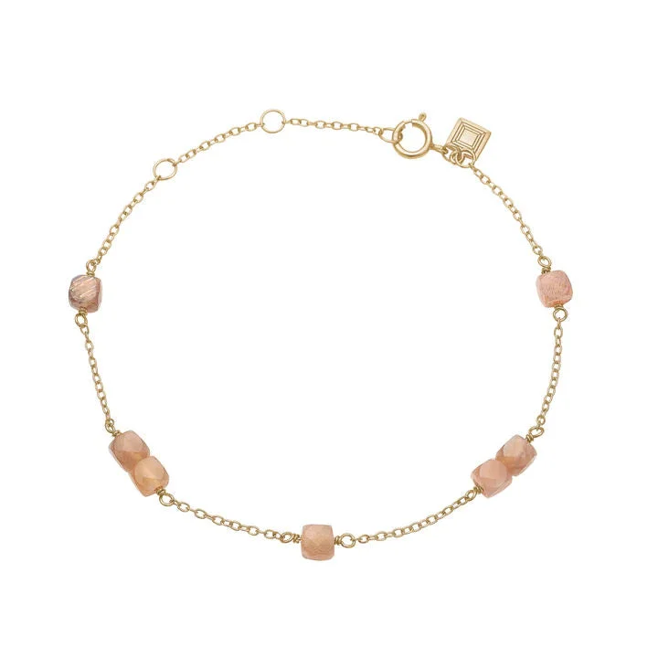 18K Gold Plated Bracelet w. Sunstone